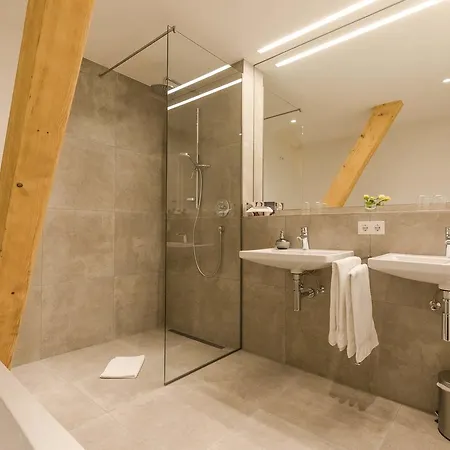 Gaden - 4* Waging am See